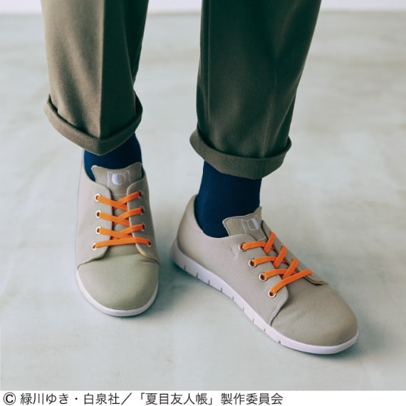 384943-productcuts-01-99999999-S-min.jpg