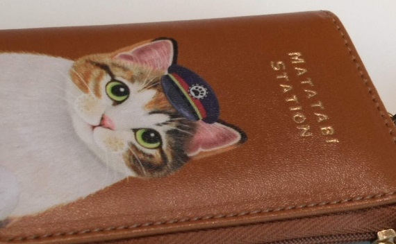 猫の駅員さんが通勤通学をお手伝いしてくれるパスケースが登場