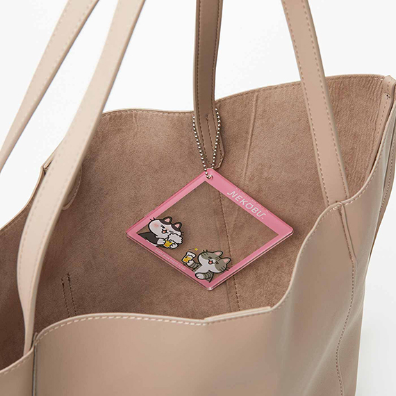 mfa_bag_re.jpg